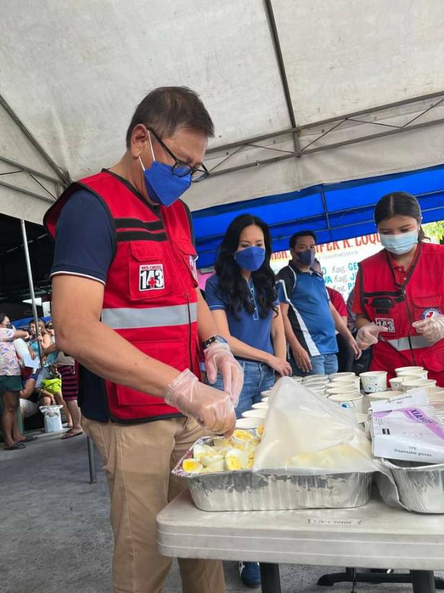 PIA PH Red Cross Sends Firetrucks Ambulances And Food Trucks To