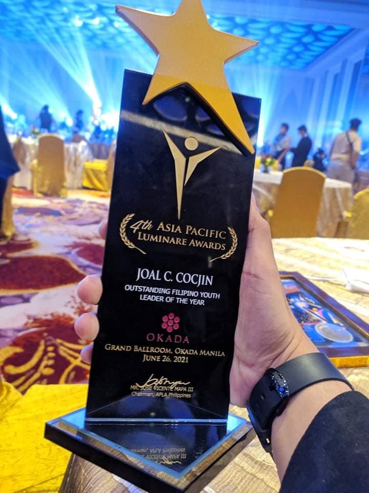 SK chair of Brgy. Carangag receives Luminare award