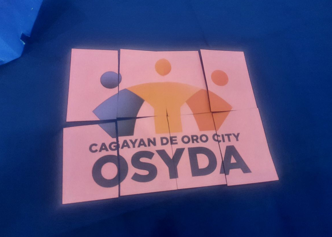 The OSYDA logo. During the workshop, participants are asked to form the puzzles into image in a given time. (Photo by Irene Joy Dayo)