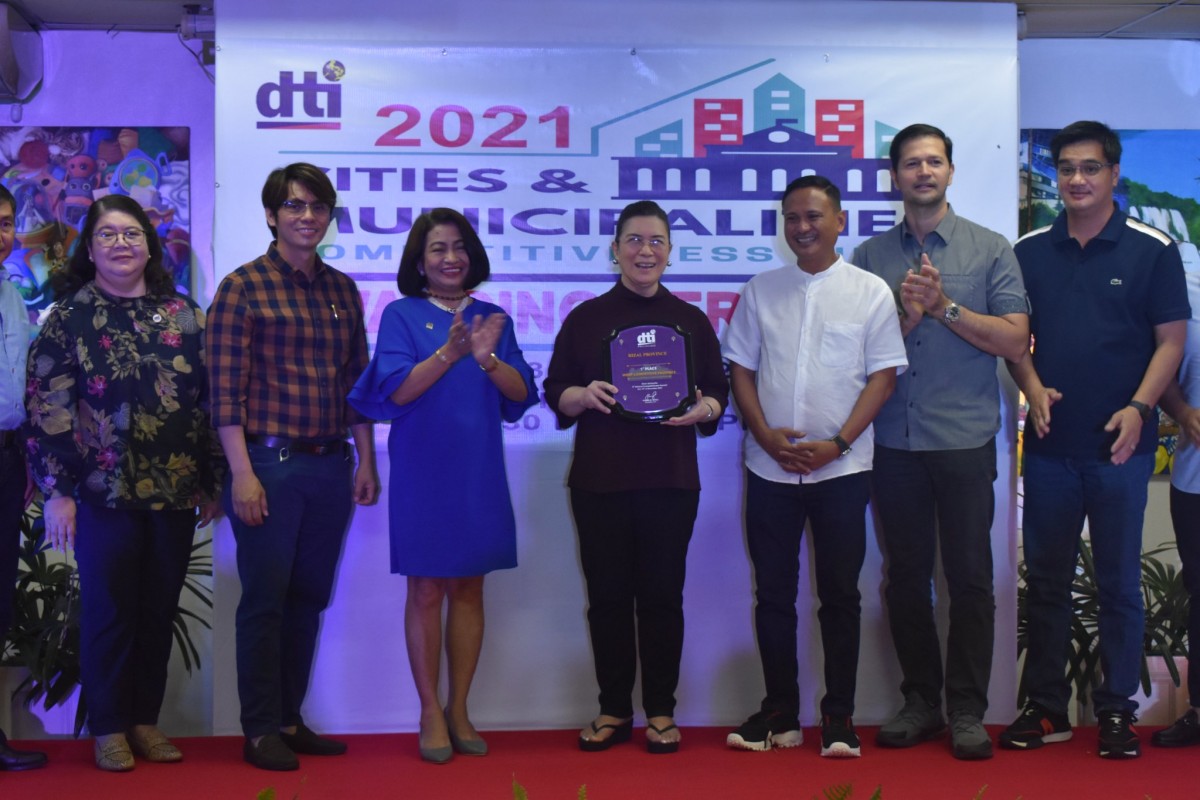 Rizal awarded most competitive province for 6th year