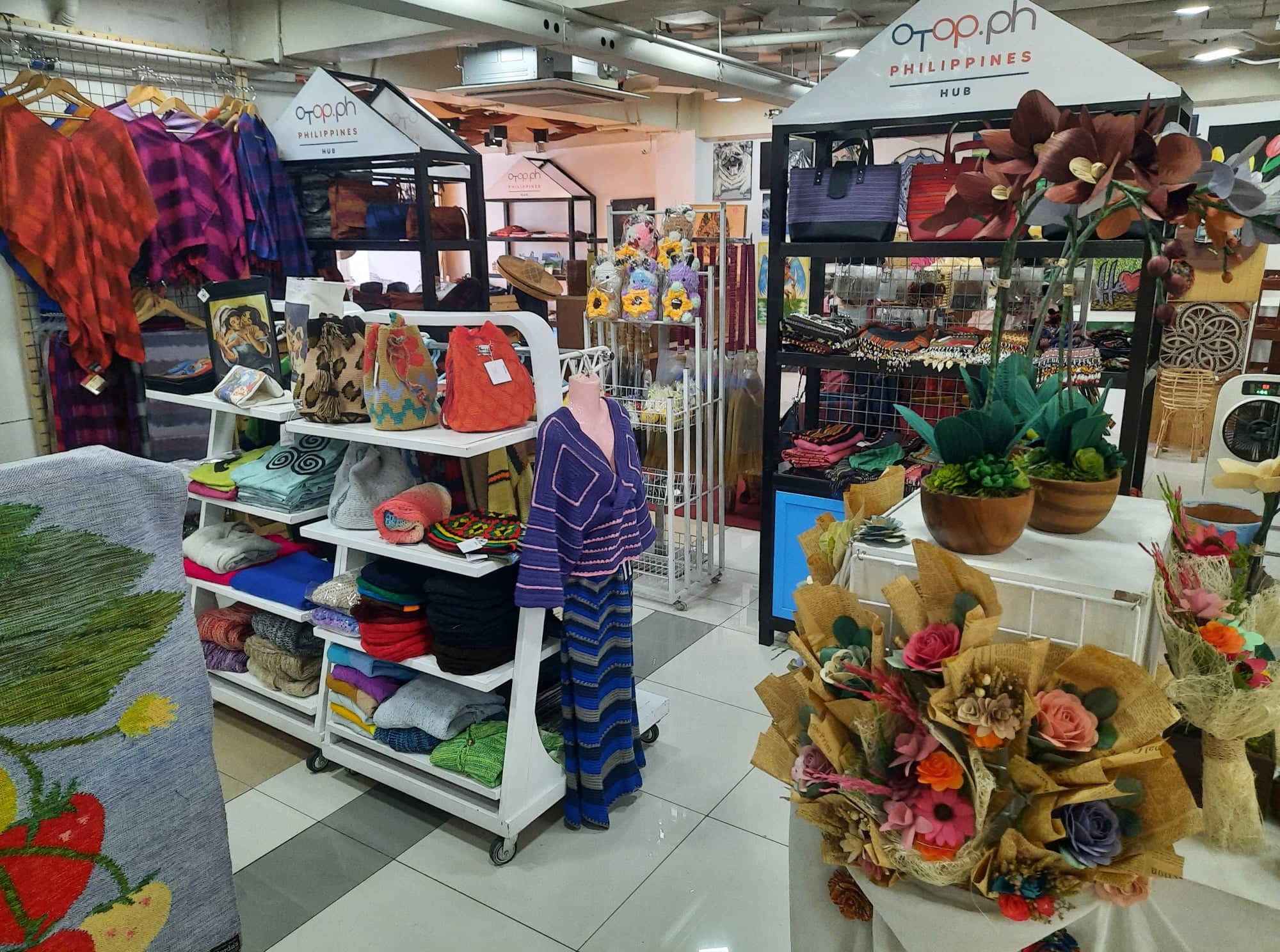 PIA Baguio Benguet OTOP Hub opens at Porta Vaga Mall