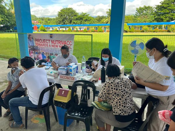 PIA - Project Nutrivac boosts Iloilo’s vax and nutrition programs