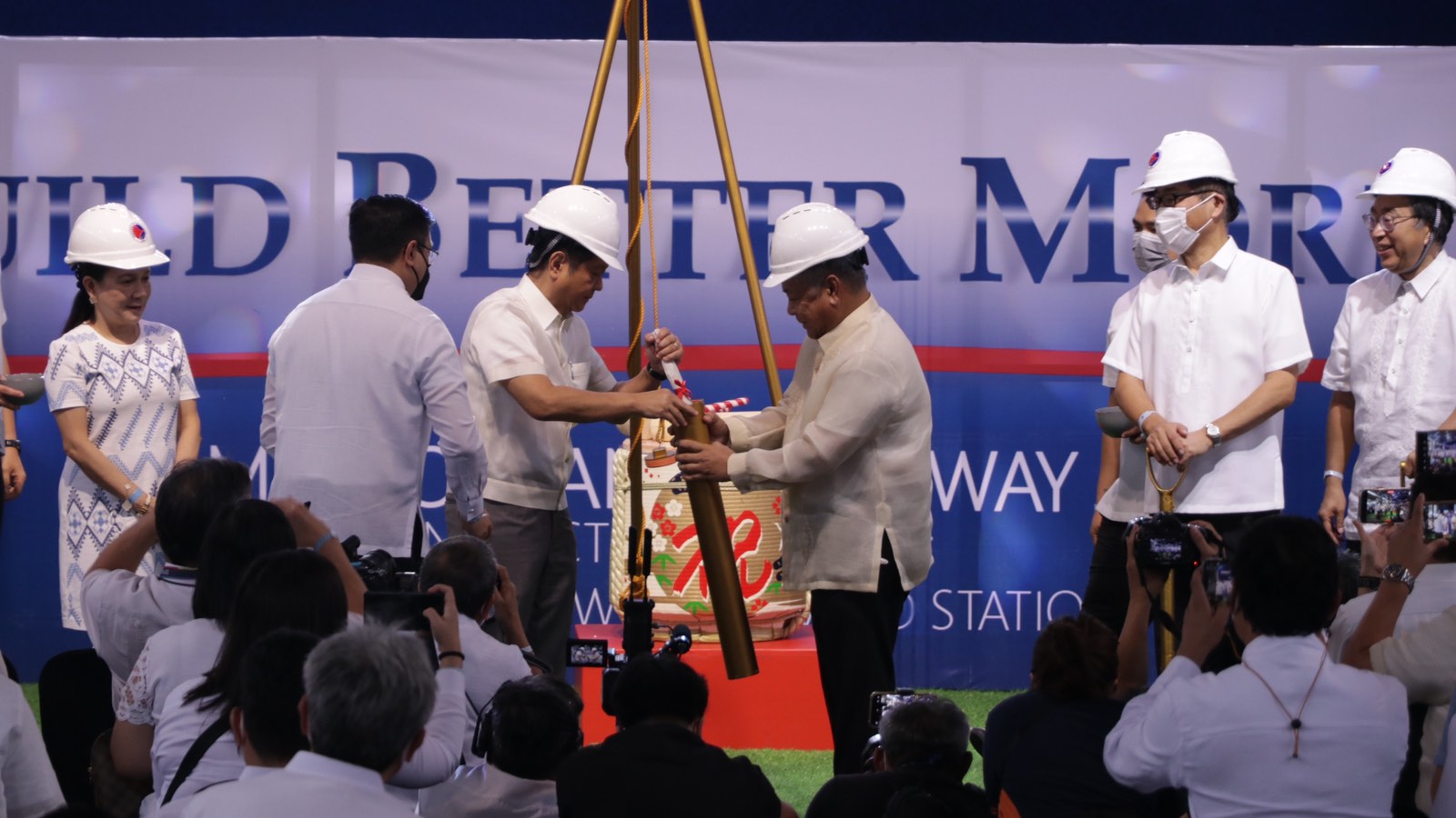 ﻿President Ferdinand R. Marcos Jr. leads the groundbreaking ceremony Metro Manila Subway Project