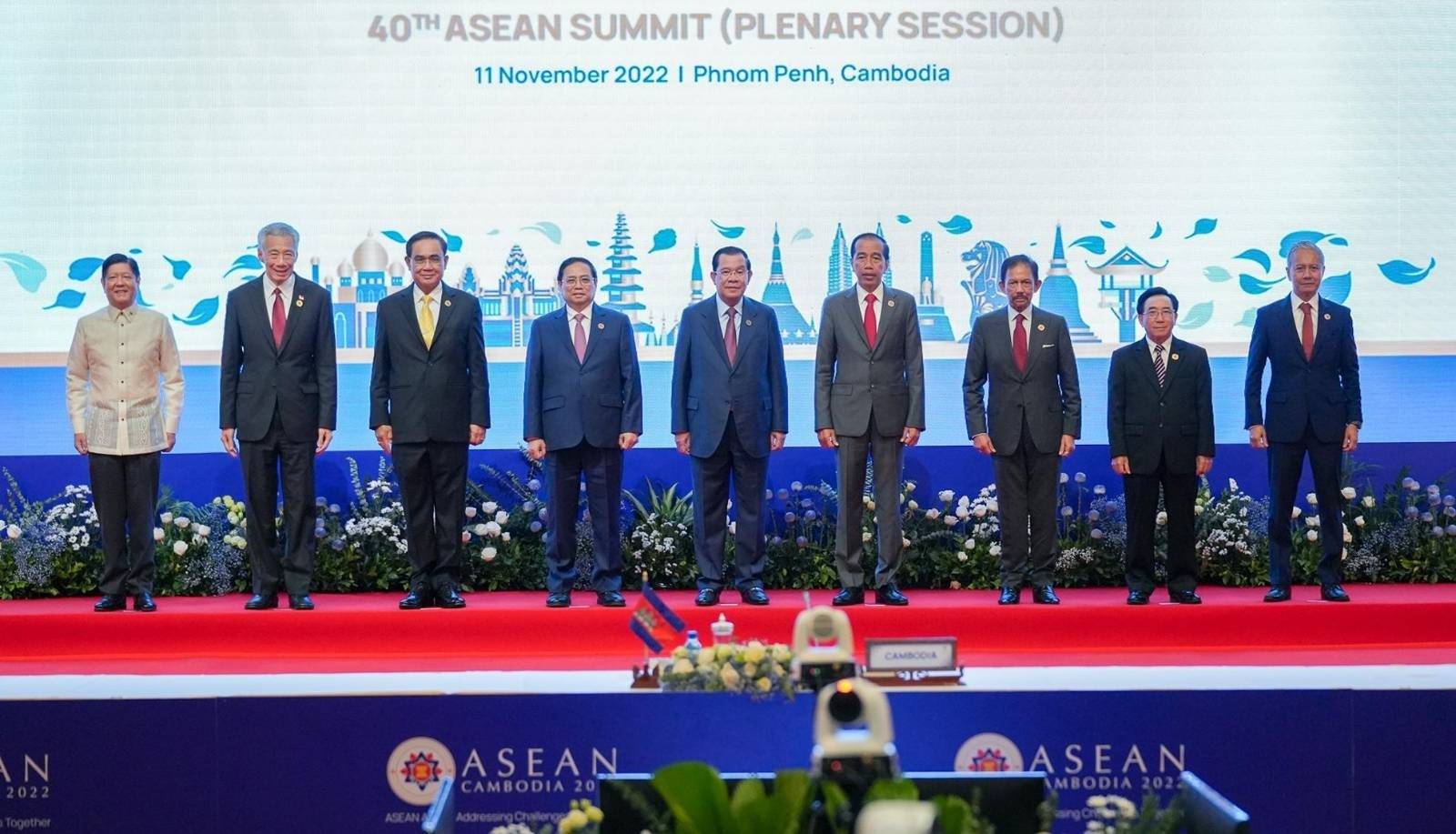President Ferdinand R. Marcos Jr. joins the 40th ASEAN Summit Plenary Session