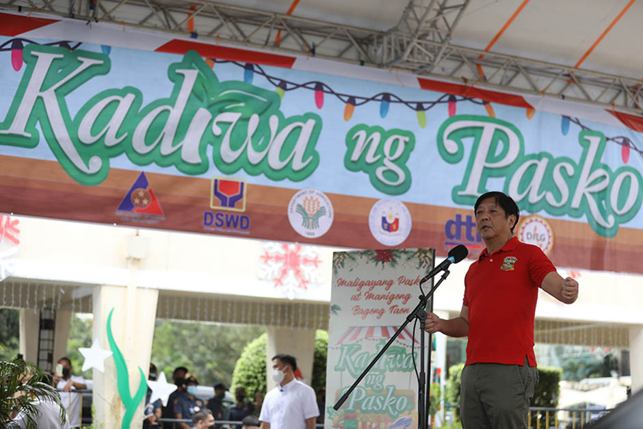 PBBM opens Kadiwa ng Pasko Caravan in QC