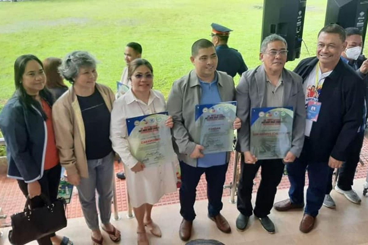 PIA - 4 Catanduanes towns receive National Anti-Drug Abuse Council ...