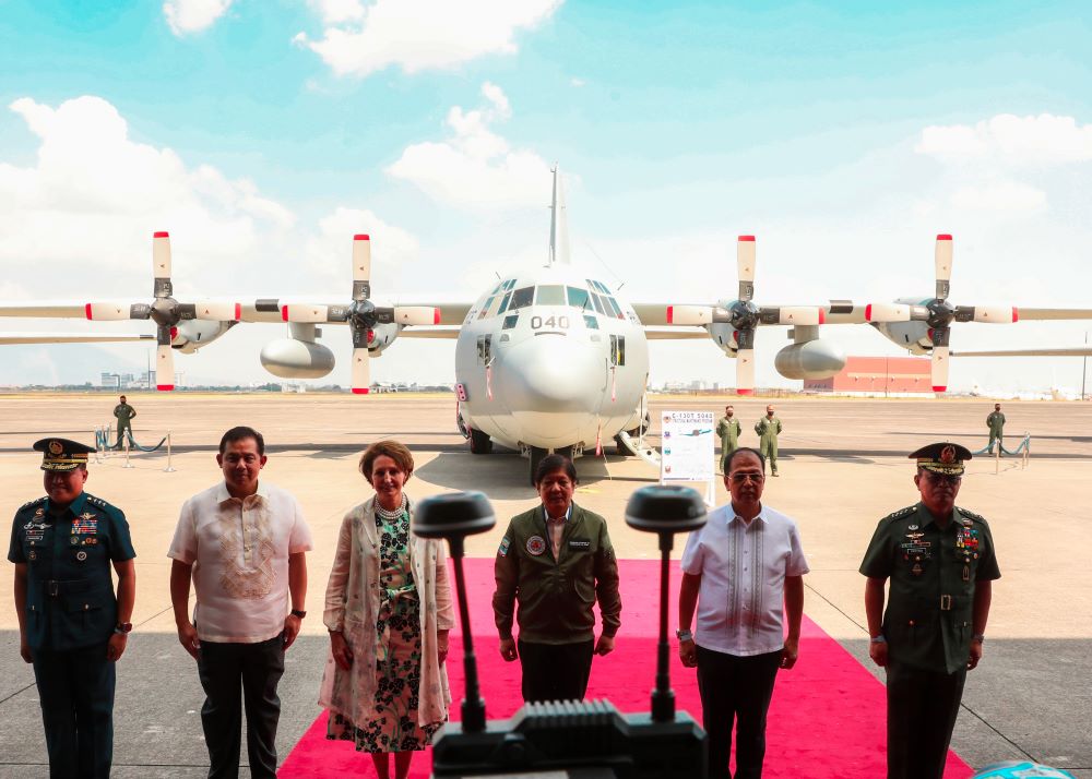 President Marcos inspects  two C130T Aircrafts