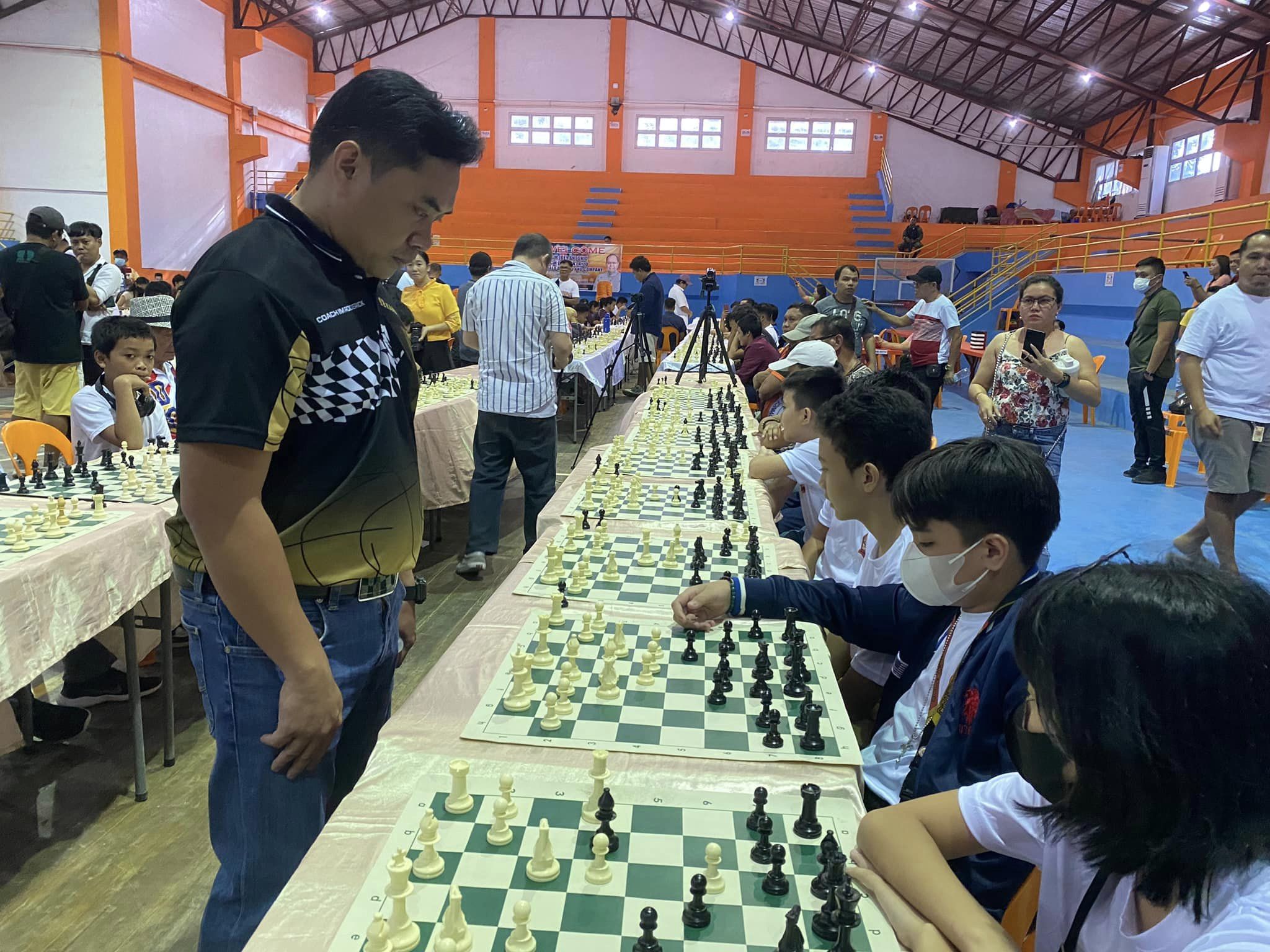 PIA - 350 chess players join in Asenso MisOcc nat'l open chess tournament