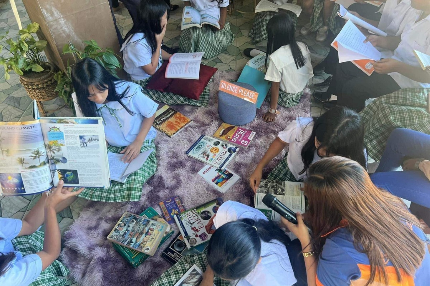 Abra school promotes love for reading thru ‘Reading Pantry ...