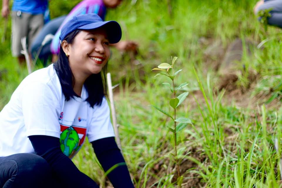 The Department of Environment and Natural Resources, along with other state workers, volunteers, and locals, join forces in a massive tree-growing activity held simultaneously in different provinces in Central Luzon as part of the 2024 Philippine Arbor Day celebration. (DENR file photo)