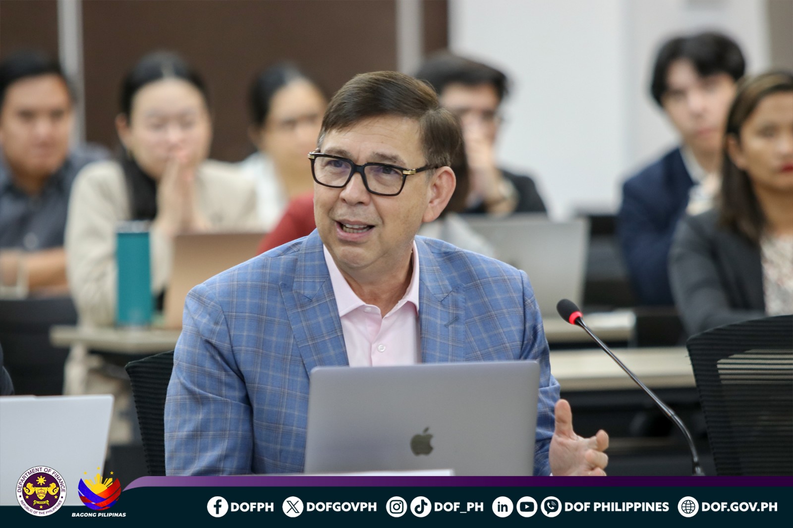 Recto: Low inflation rate of 2.9% in January opens room to cut interest rates to boost household spending and economic growth