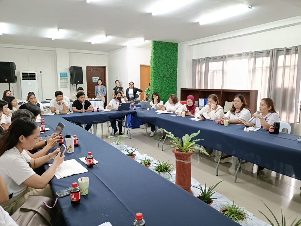 City College of Cagayan de Oro Department Manager Dr. Jestoni P. Babia welcomed the members of the Out-of-School Youth Development Alliance for its 22nd regular meeting. Babia said that when everyone works together, that creates a brighter future for Cagayan de Oro and the Philippines. He encourages everyone to continue the collaboration among OSYDA member agencies, the local government unit, the private sector, and like-minded individuals to transform society for the better. (Photo: SAYU/PIA-10)