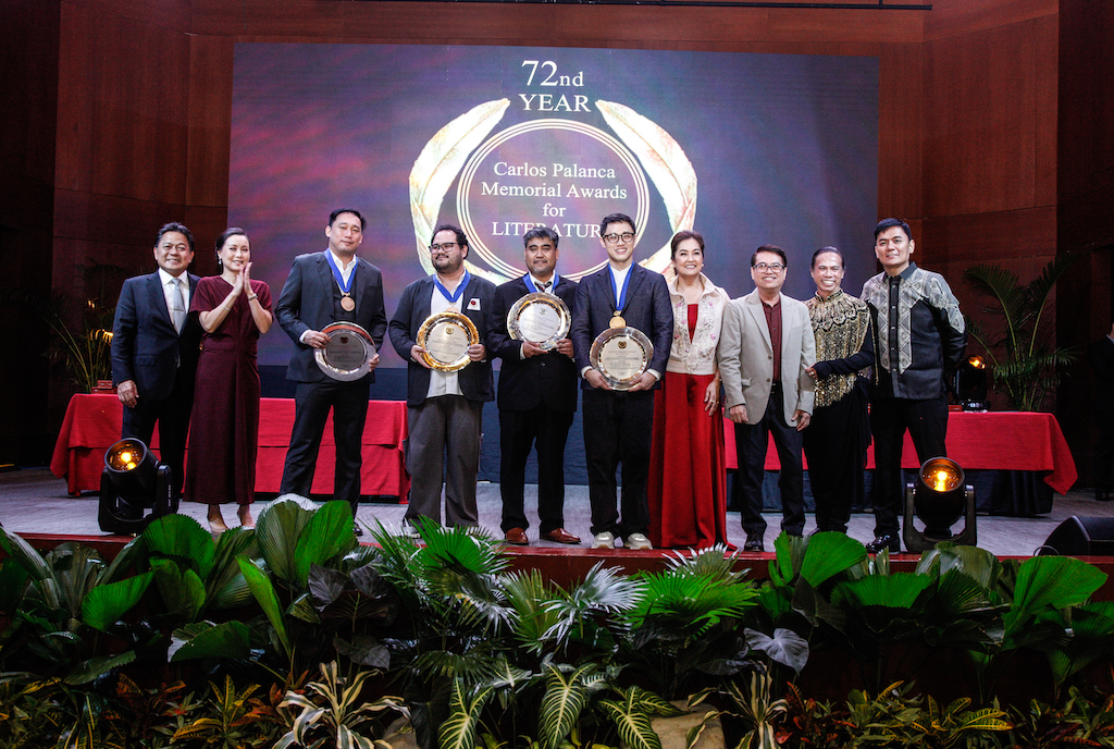 The 72nd Carlos Palanca Memorial Awards for Literature inducts four new members into its illustrious Hall of Fame. In the photo from left to right, are Carlos Palanca IV; Anne Nicole Palanca; the new awardees, Mikael De Lara Co, Miguel Antonio Alfredo V. Luarca, Eros Sanchez Atalia, and Joshua Lim So; Criselda “Dang” Cecilio-Palanca; and other Hall of Fame awardees, Luis P. Gatmaitan, M.D., Peter Solis Nery, and Jun Robles Lana. (Photo courtesy of CID Communication)