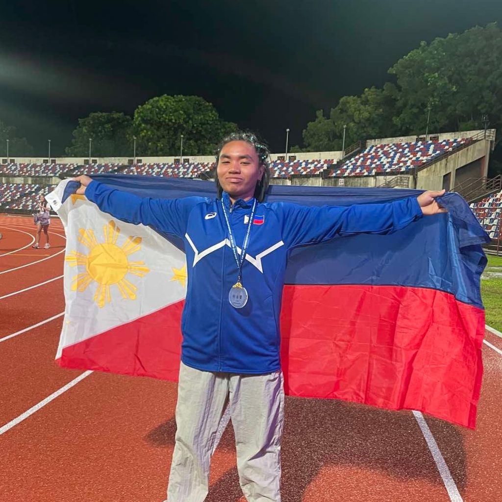 Ana Bhianca Espenilla at the podium. (Photo from Philippine Athletics Track and Field Association)