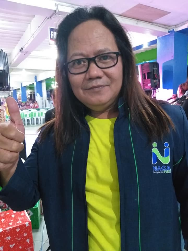 Nonoy Reforsado, Bicol Central Station Manager provides tips for travelers this holiday season. (PIA 5)