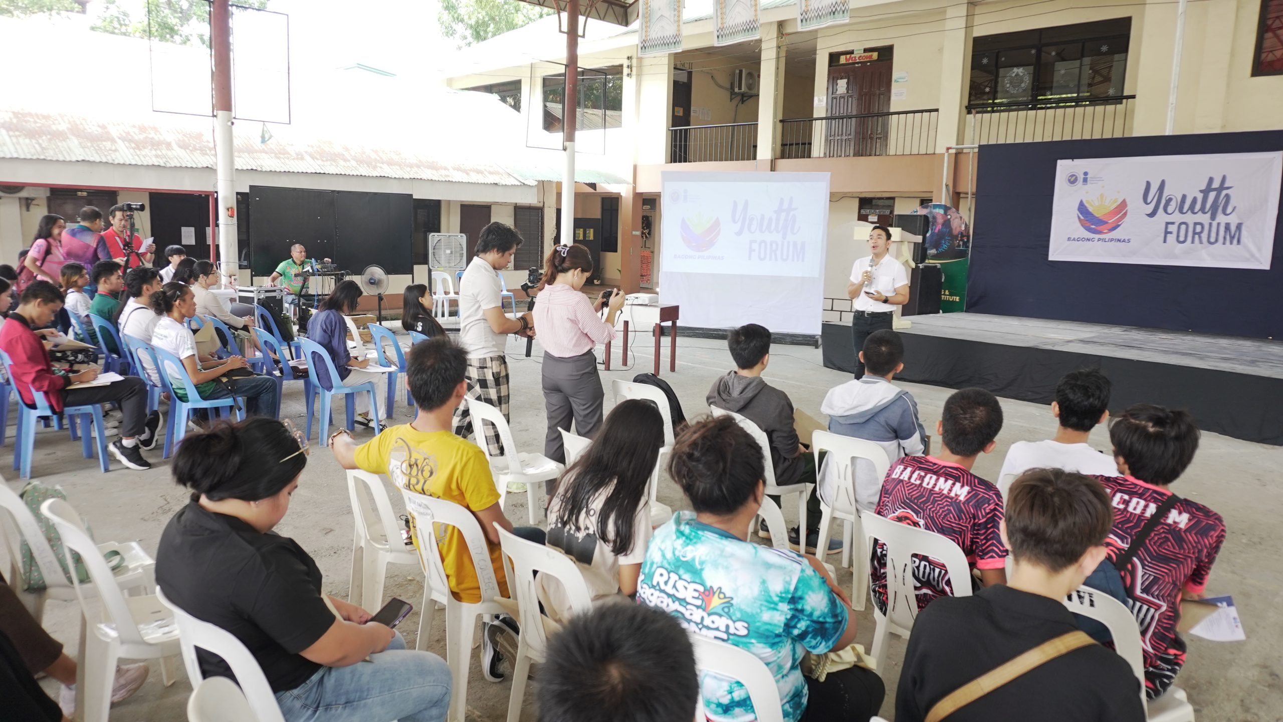 Dr. Jestoni P. Babia, President of the City College of Cagayan de Oro, welcomed the participants to the Philippine Information Agency-10's Bagong Pilipinas Youth Forum on November 29. He encouraged youth to learn about government programs and join activism and social movements. (Photo: DCC/PIA-10)