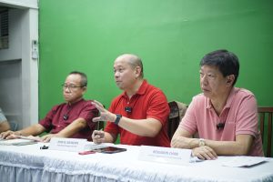 (From left) Engr. Benito Tan, a member of the city’s Filipino-Chinese Community, John Asuncion, department manager of the Oro Trade and Investment Promotion Center, and Benjamin Chan, dhairperson of Cagayan de Oro Filipino-Chinese community, meet with the media during a press conference, January 23 to formally kick off the city’s Chinese New Year celebrations. (Photo: SAYU/PIA-10)
