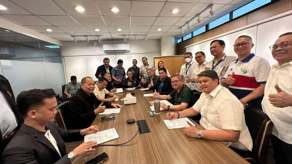 The Philippine Rural Development Project has approved the P125 million project for the 12.32 km concreting of the Panalsalan-Cartegana-Luzaran-Dampalan-Macalibre Alto Farm-to-Market Road in Lopez Jaena and Plaridel, Misamis Occidental. (Photo courtesy of PGMO)