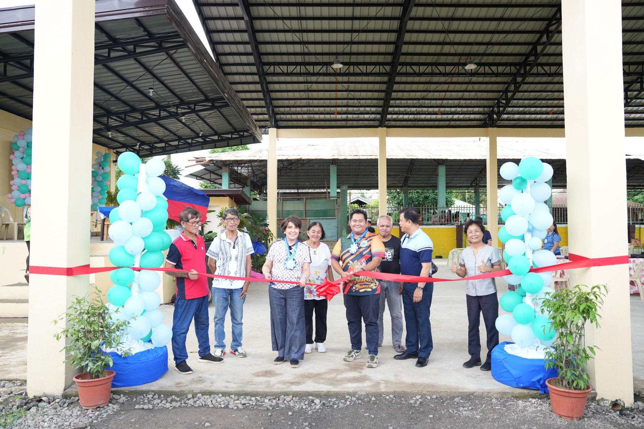 The Provincial School Board of Lanao del Norte turned over newly completed multi-purpose building projects to a school in the province. (Photo courtesy of PIO Lanao del Norte)