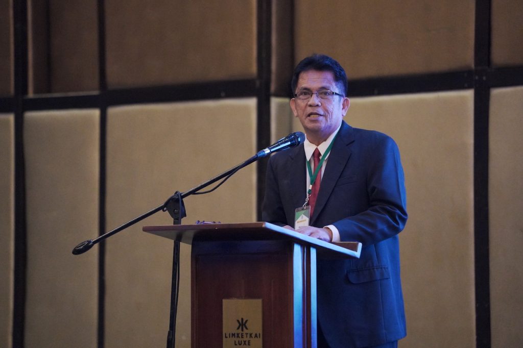 Oro Chamber President Almarco C. Brito addresses members during the General Membership Meeting (GMM), emphasizing the importance of cross-sector collaboration and other initiatives to support local business growth. (Photo: DCC/PIA-10)