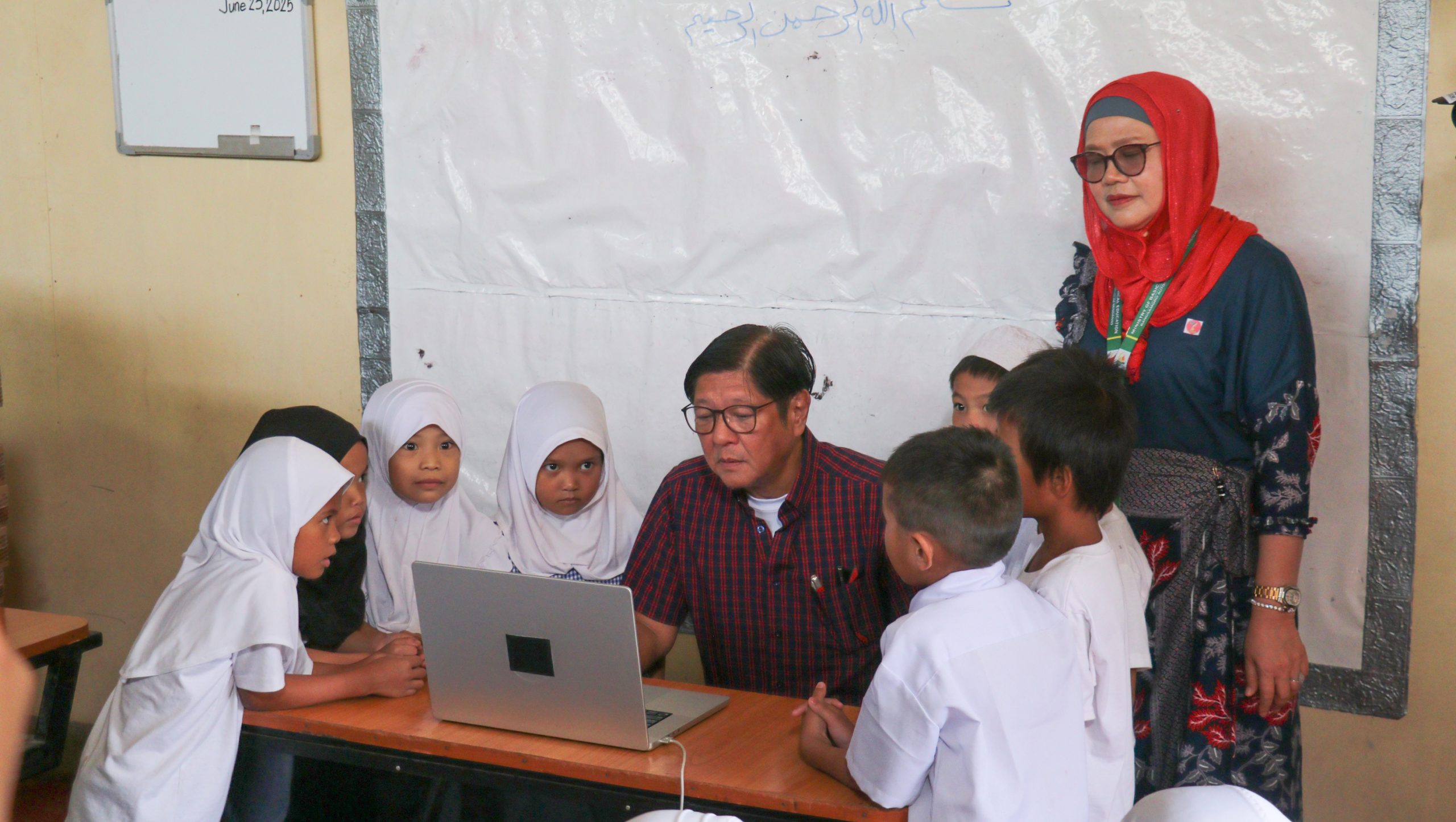 Marawi Schools Get a Boost: President Marcos Jr. Launches Starlink Internet Connectivity